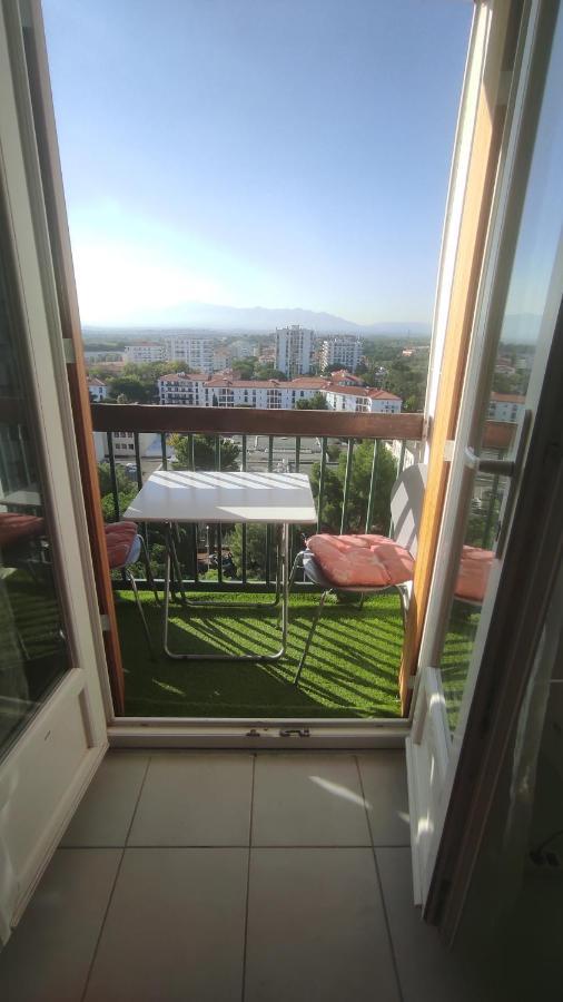 T2 30M2 Au Calme, Vue Montagnes, Apercu Mer Apartment Perpignan Exterior foto