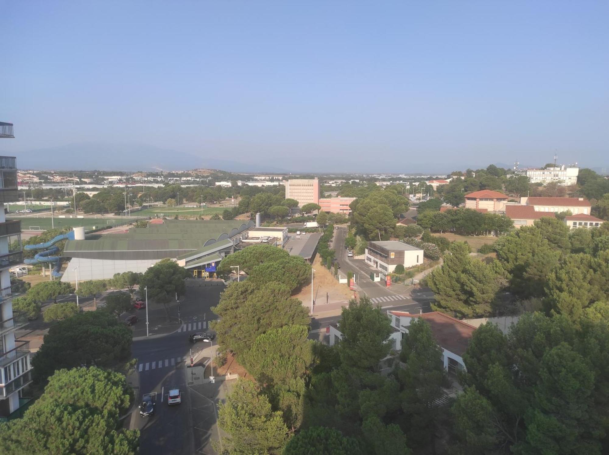 T2 30M2 Au Calme, Vue Montagnes, Apercu Mer Apartment Perpignan Exterior foto